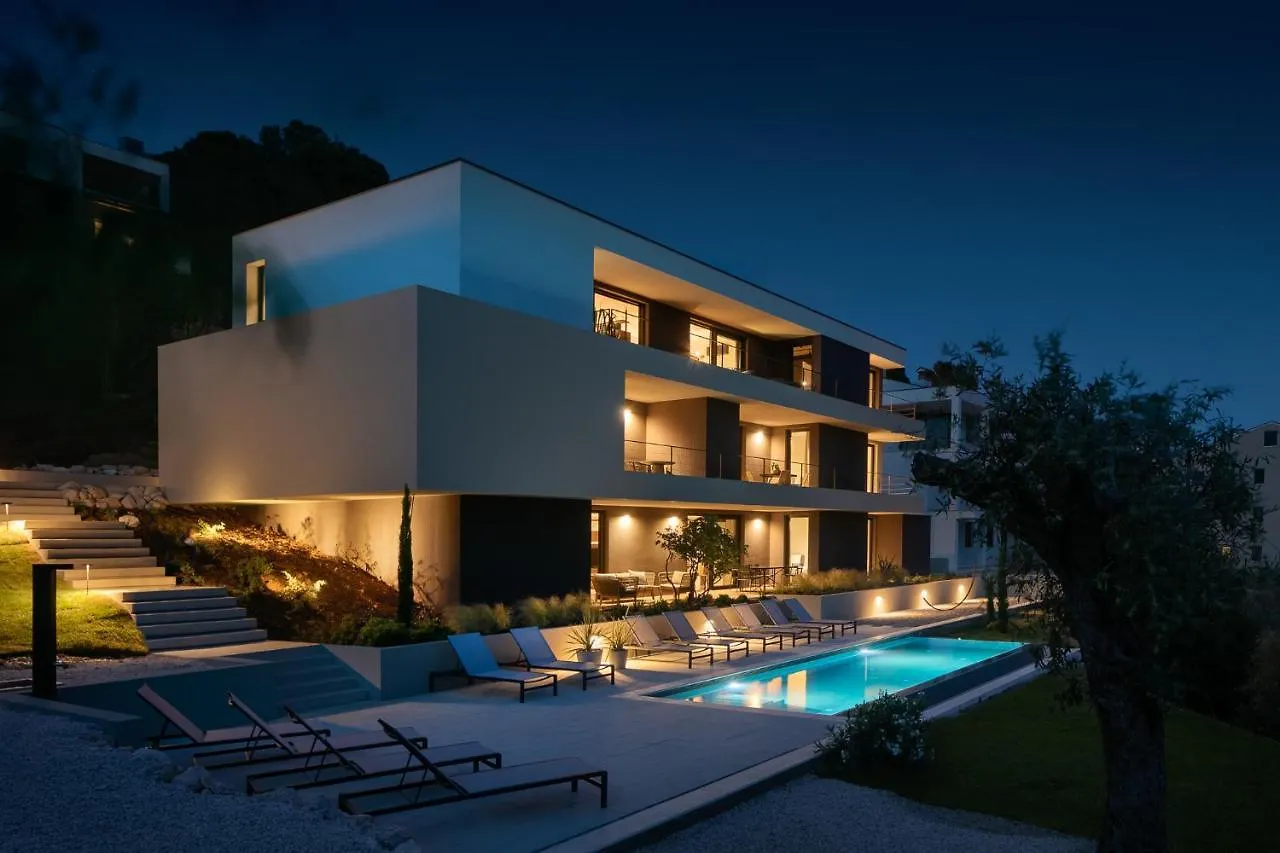Oltremare Apartments With Pool Rabac